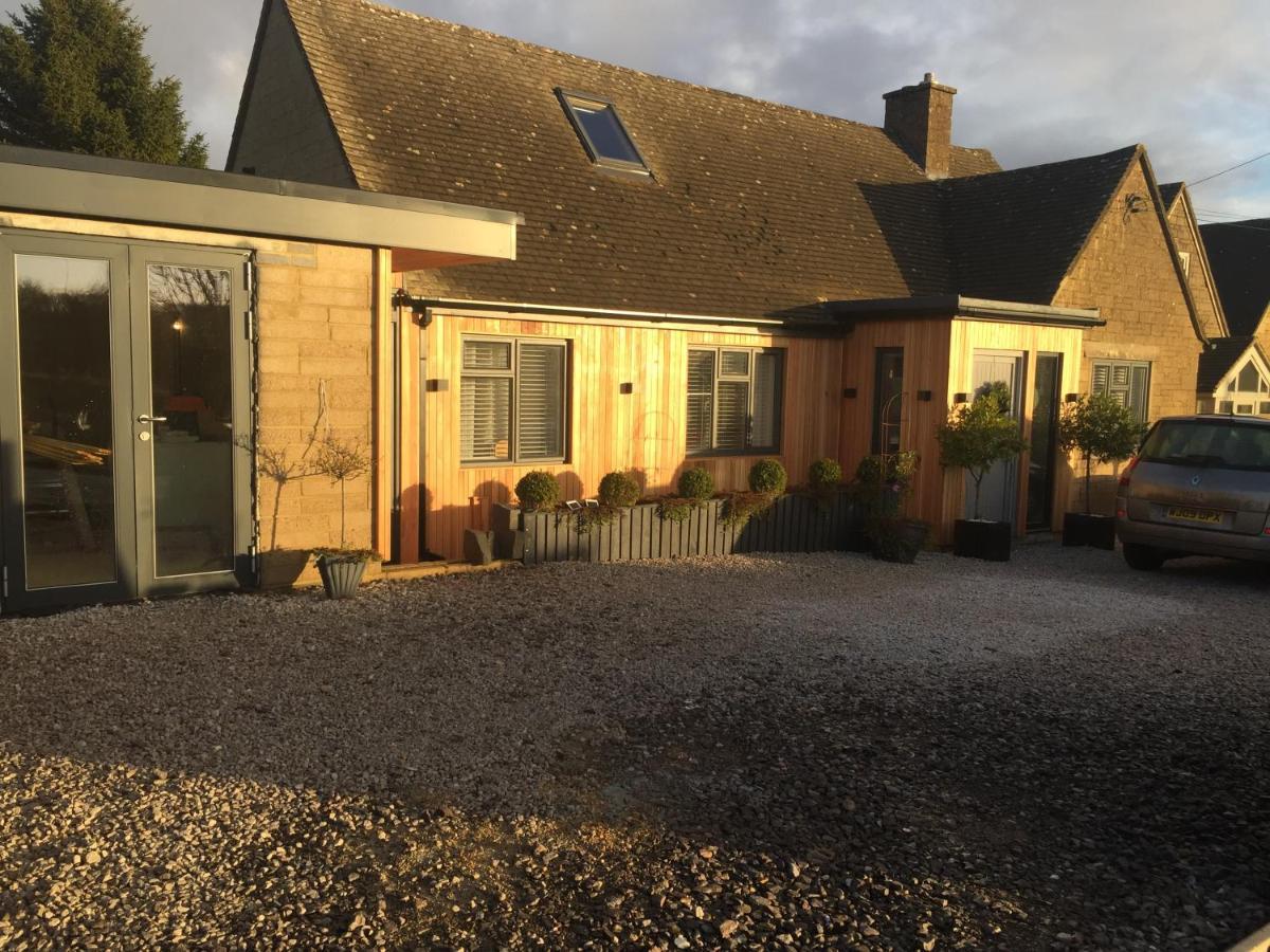 Вилла Contemporary Quiet Countryside Retreat Horsley  Экстерьер фото